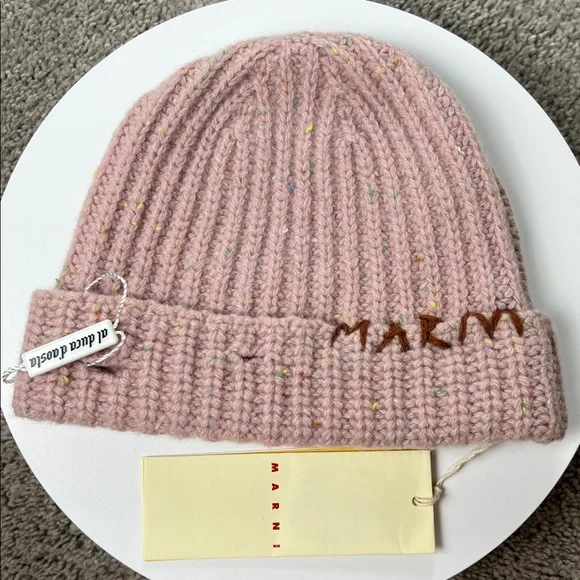 Marni Shetland Wool Pink Knit Beanie Hat size S display picture 2